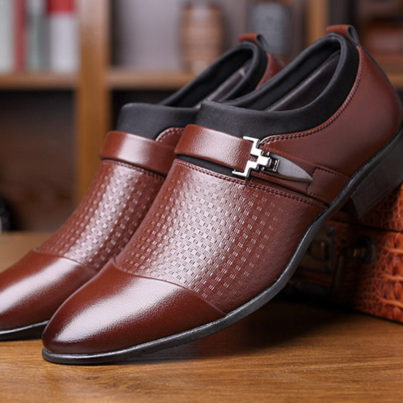 Business Metal Buckle Leather Shoes